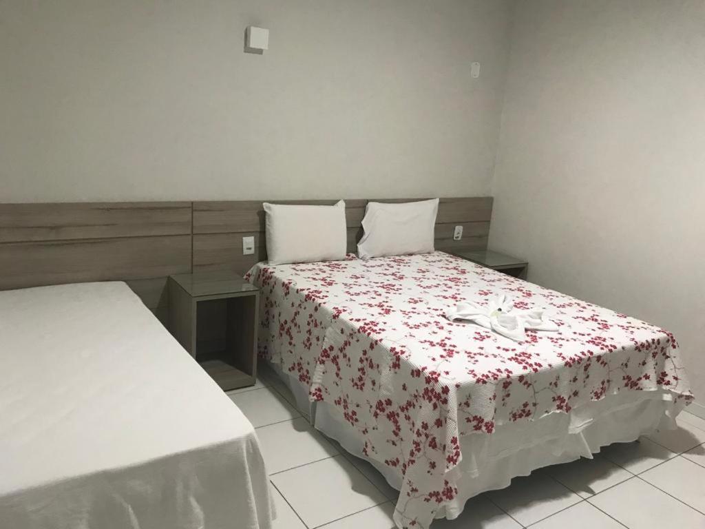 Hotel Sabrina Guanambi Eksteriør billede